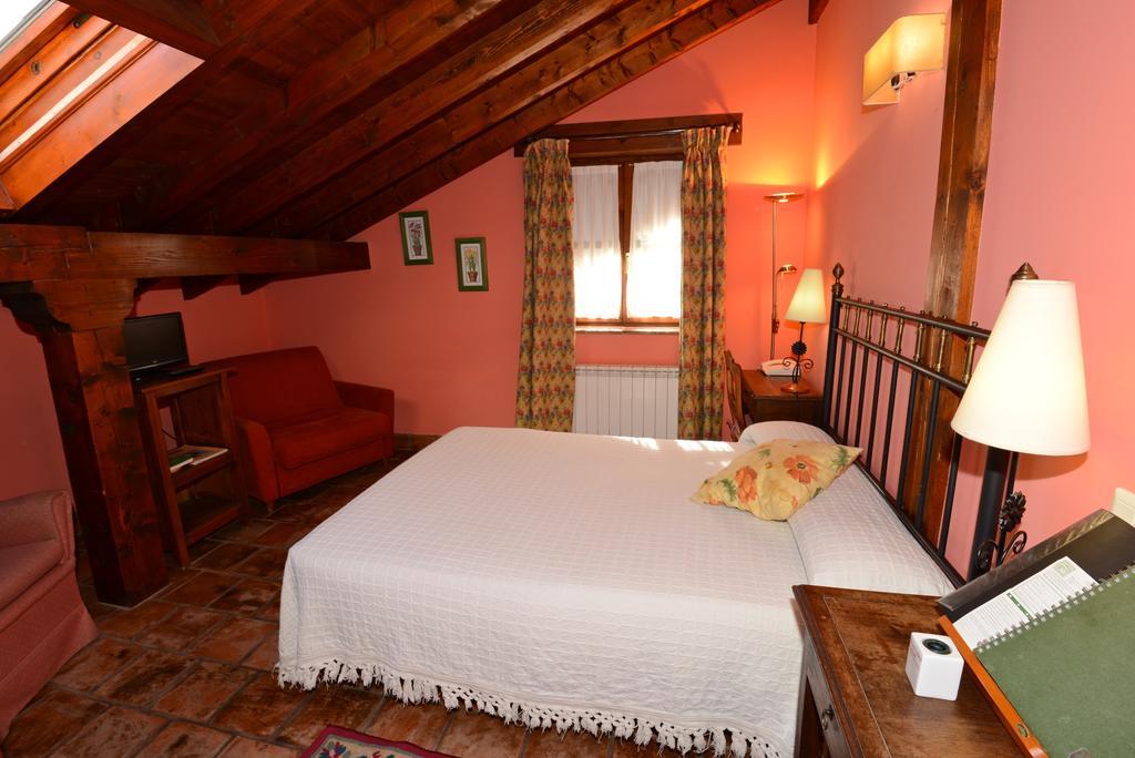 Hotel-Posada La Casa De Frama Cameră foto